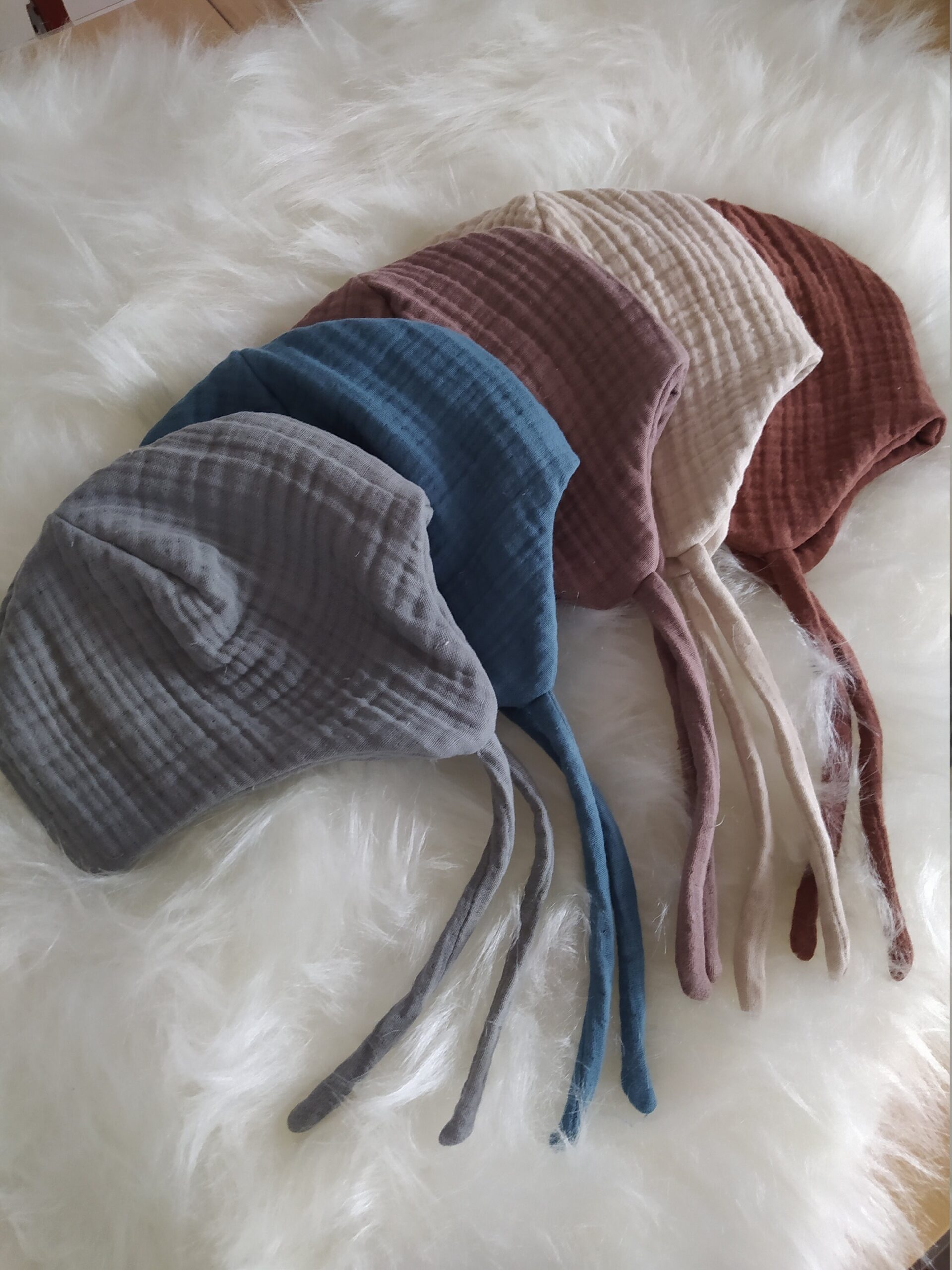 Muslin Reversible Baby Bonnet - Image 6