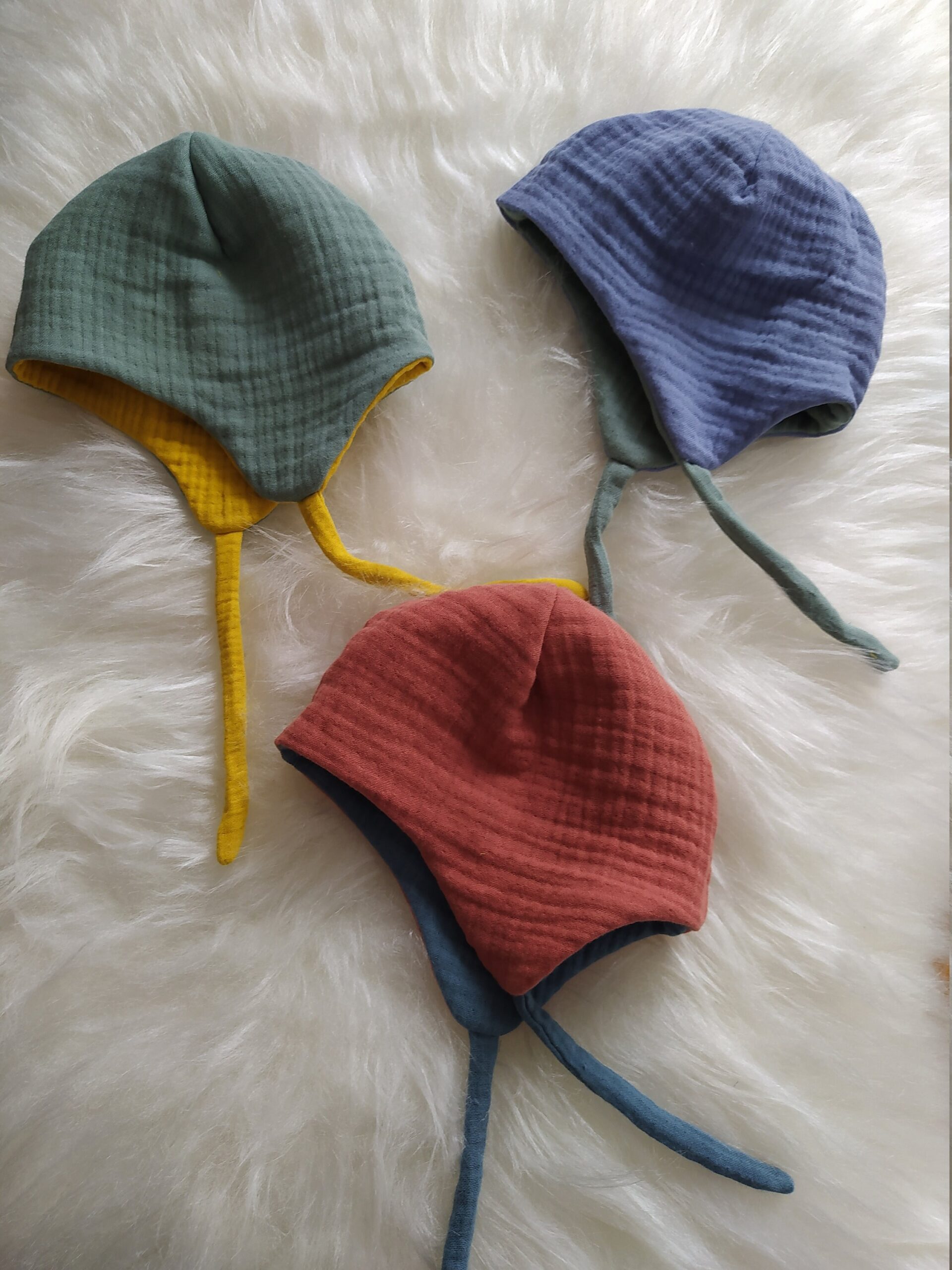 Muslin Reversible Baby Bonnet - Image 4